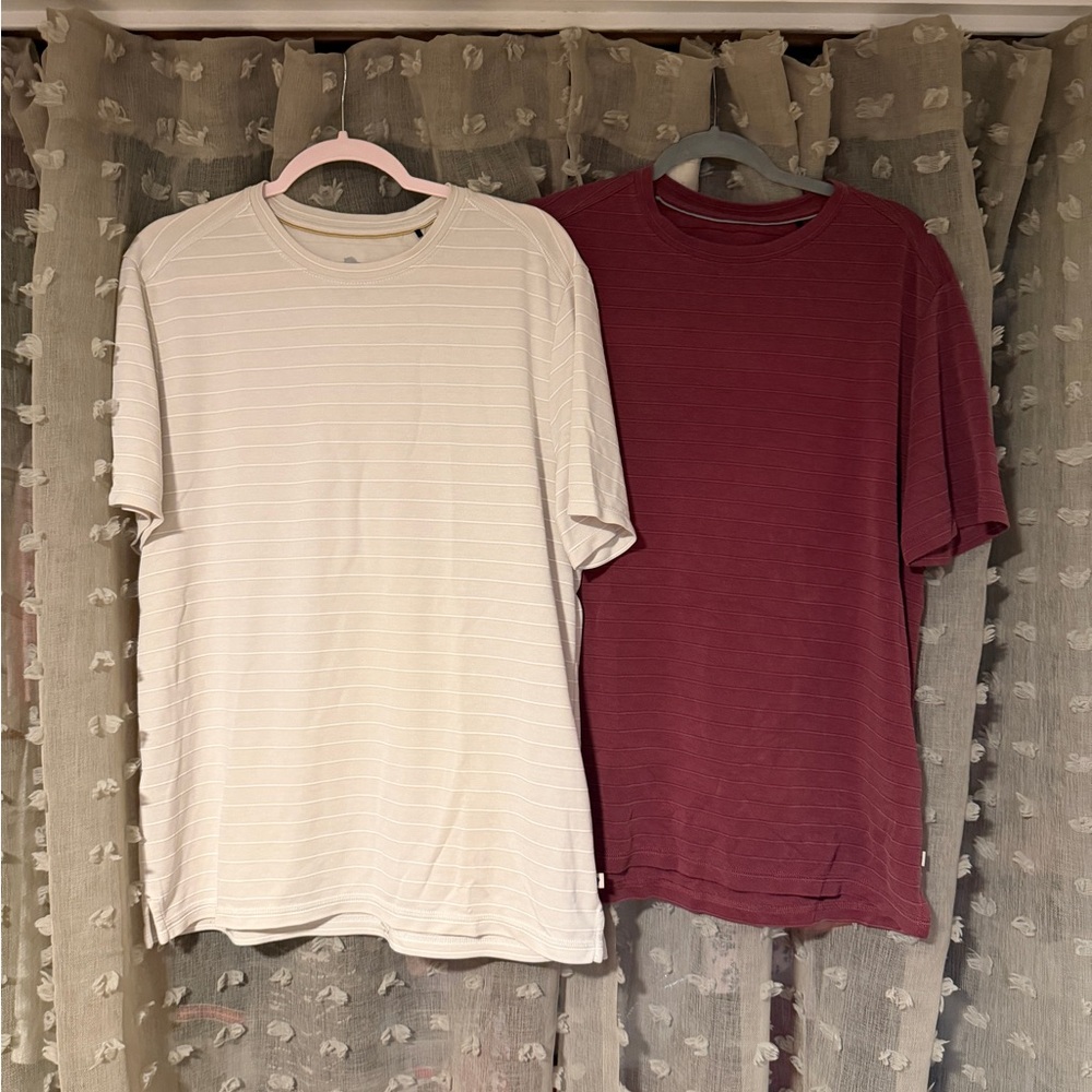 Tommy Bahama Cream and Red Short Sleeve Tees